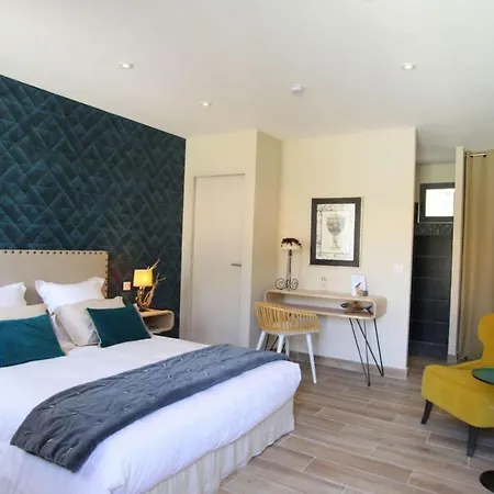 Bed & Breakfast Alivu Di Calvi 2*